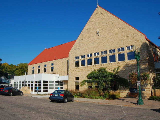 Chaska Library