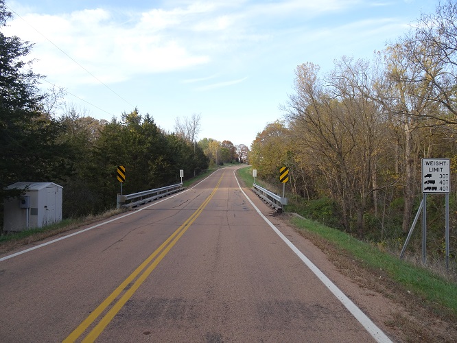 Hwy 41 road