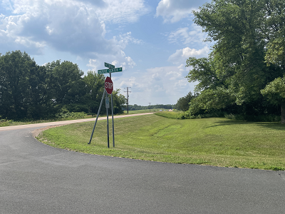 Intersection Carver Park