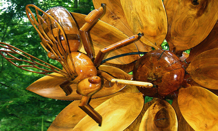 Bee Sculpture