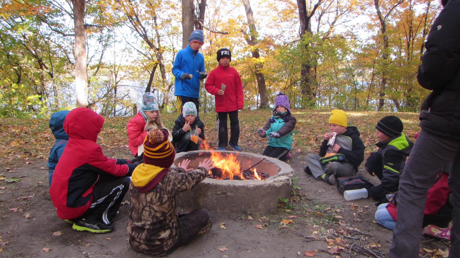 Campfire & s'mores